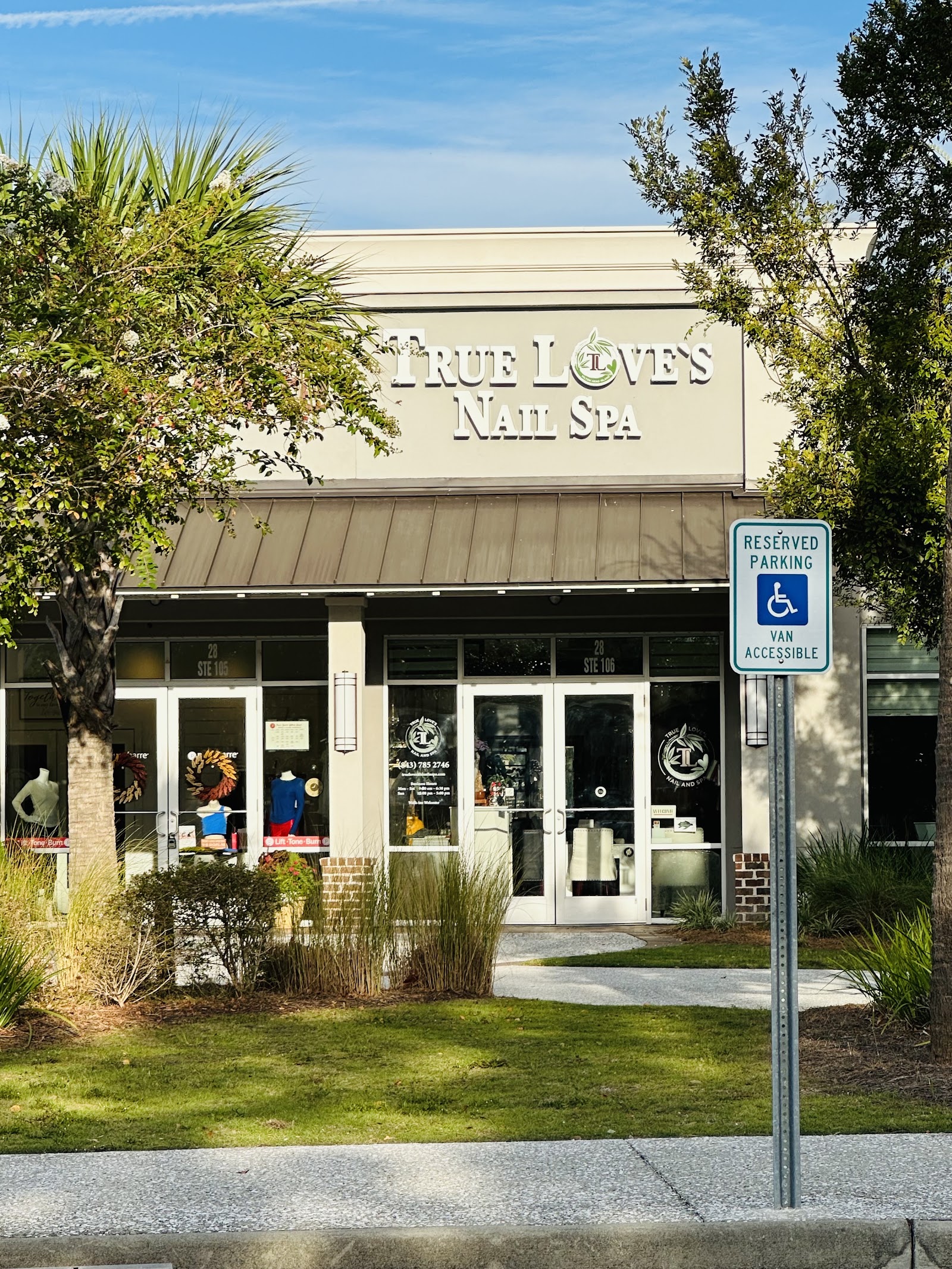 True Loves HHI Nail and Spa nail photo 6